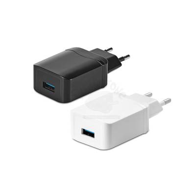 Adaptador de Tomada USB com Carregamento Rápido Personalizado