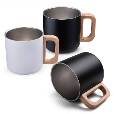 Caneca térmica com alça em madeira