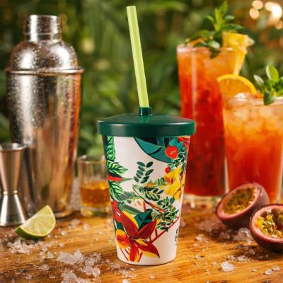 Copo Plástico In Mold Label 450ml com Tampa e Canudo Personalizado