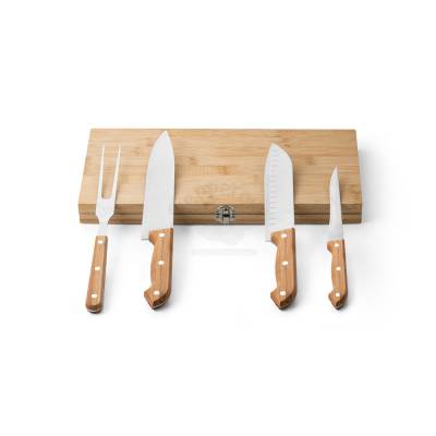 Kit Churrasco 4 Peças com Utensílios de Aço Inox e Cabo de Bambu Personalizado