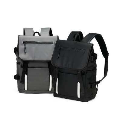 Mochila em Couro Sintético 18L com Divisória para Notebook Personalizada