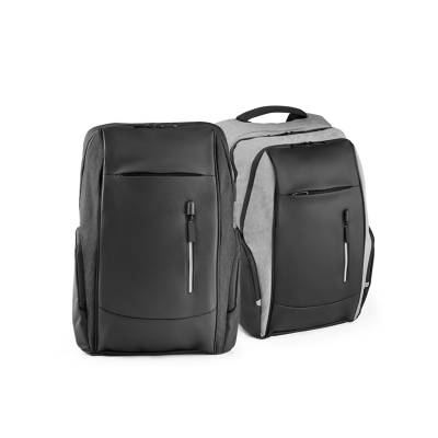 Mochila para Notebook 17 Pol. em Poliéster 900D com Detalhes em Lona Encerada Personalizada